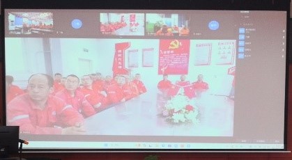 弘旭公司采取“主會場+分會場”形式集中培訓(xùn) 特殊作業(yè)監(jiān)護知識(圖2) 弘旭公司采取“主會場+分會場”形式集中培訓(xùn) 特殊作業(yè)監(jiān)護知識(圖2)