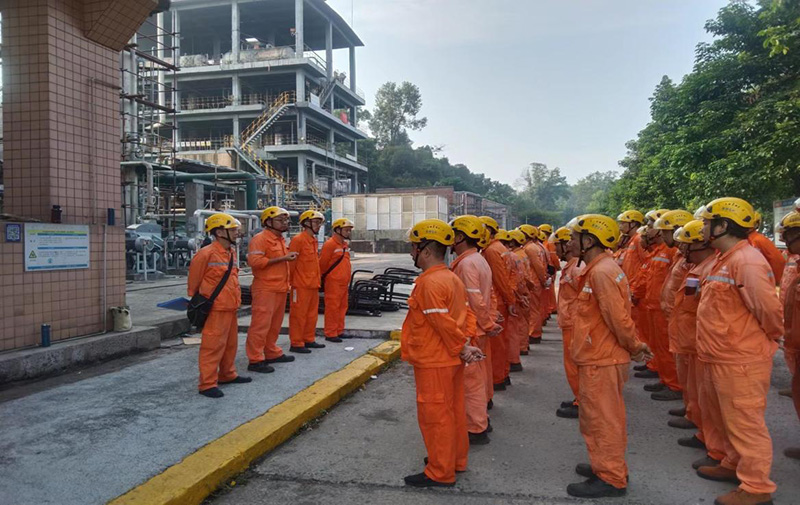 弘旭將士不畏難，上下一心戰(zhàn)“暑”關(guān)(圖1)