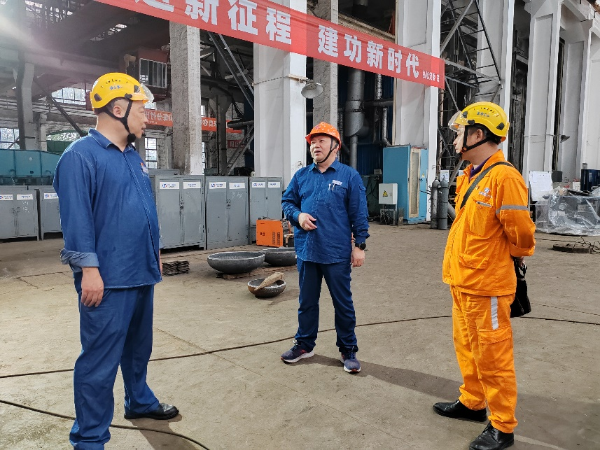 瀘天化弘旭公司制造的國內(nèi)第二臺全國產(chǎn)特種高壓設(shè)備交付使用(圖2) 瀘天化弘旭公司制造的國內(nèi)第二臺全國產(chǎn)特種高壓設(shè)備交付使用(圖2)