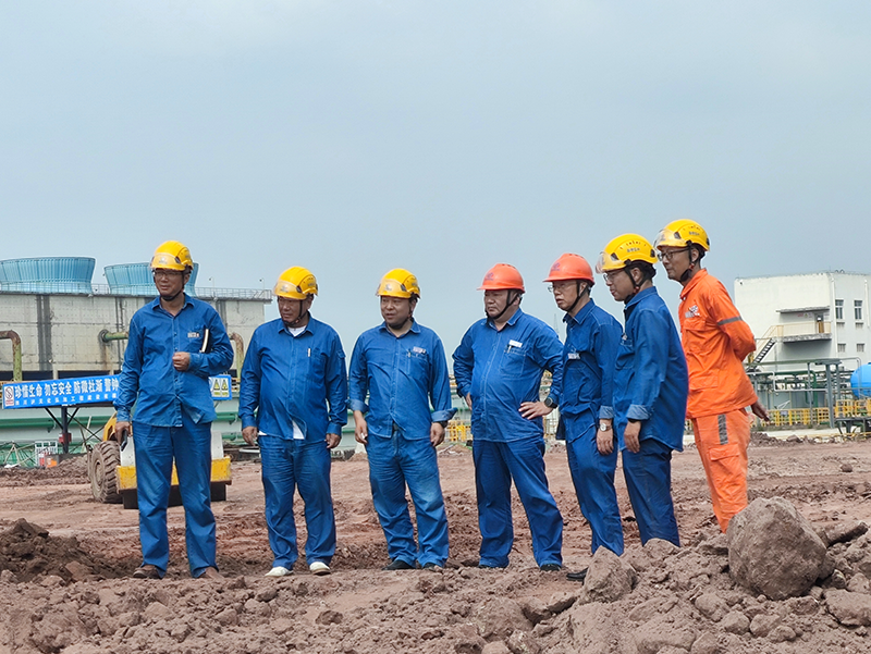 箱涵基坑全線貫通！傅利才、陳懋金蒞臨現(xiàn)場指導(圖1)