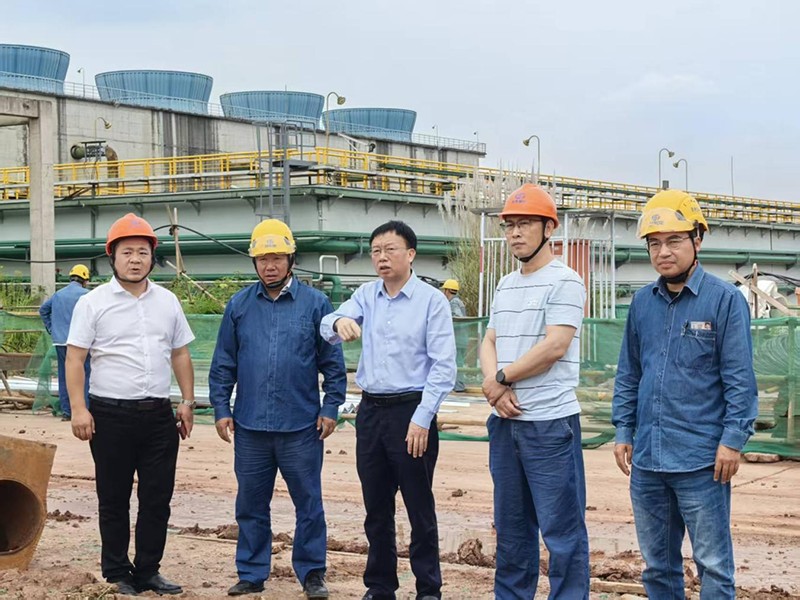 傅利才、郭春建到化工園區(qū)項目現(xiàn)場開展節(jié)前安全檢查(圖2)