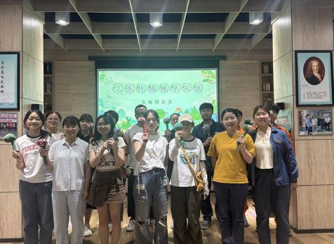 弘旭團總支開展“艾香傳情，錘享安康”主題活動